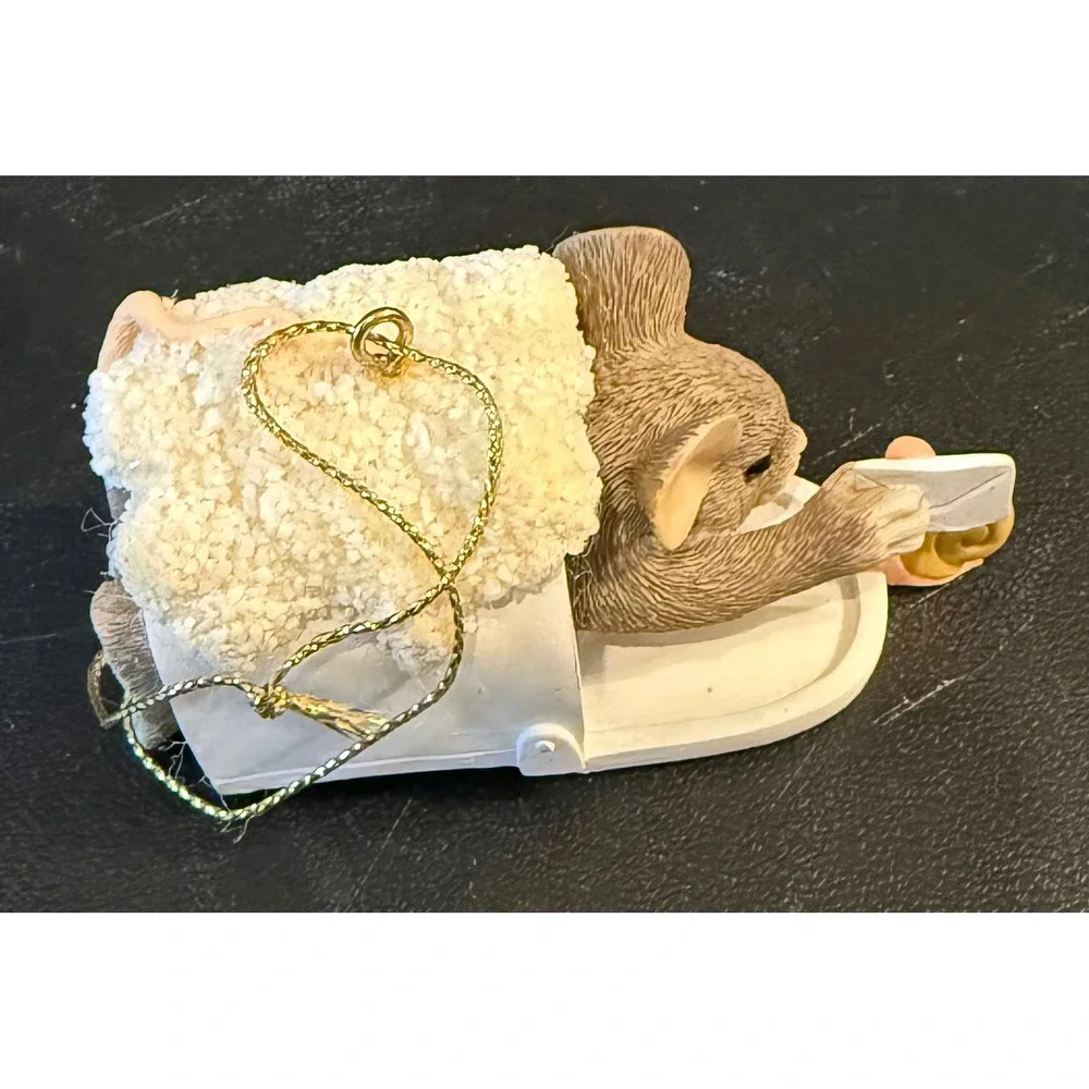 Charming Tails Fitz Floyd Special Delivery Christmas Ornament Mouse in Mailbox‎